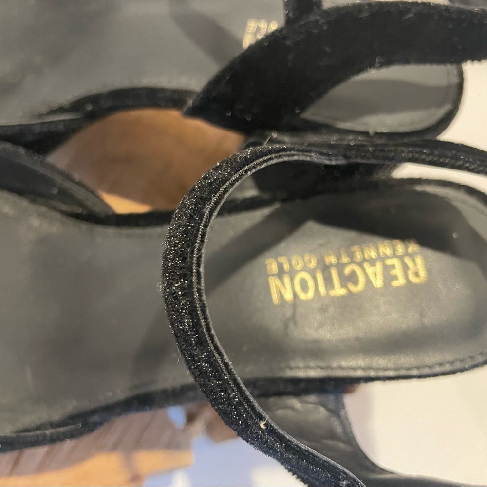 Kenneth Cole Reaction Black Velvet Platform Heels - Picture 6 of 10